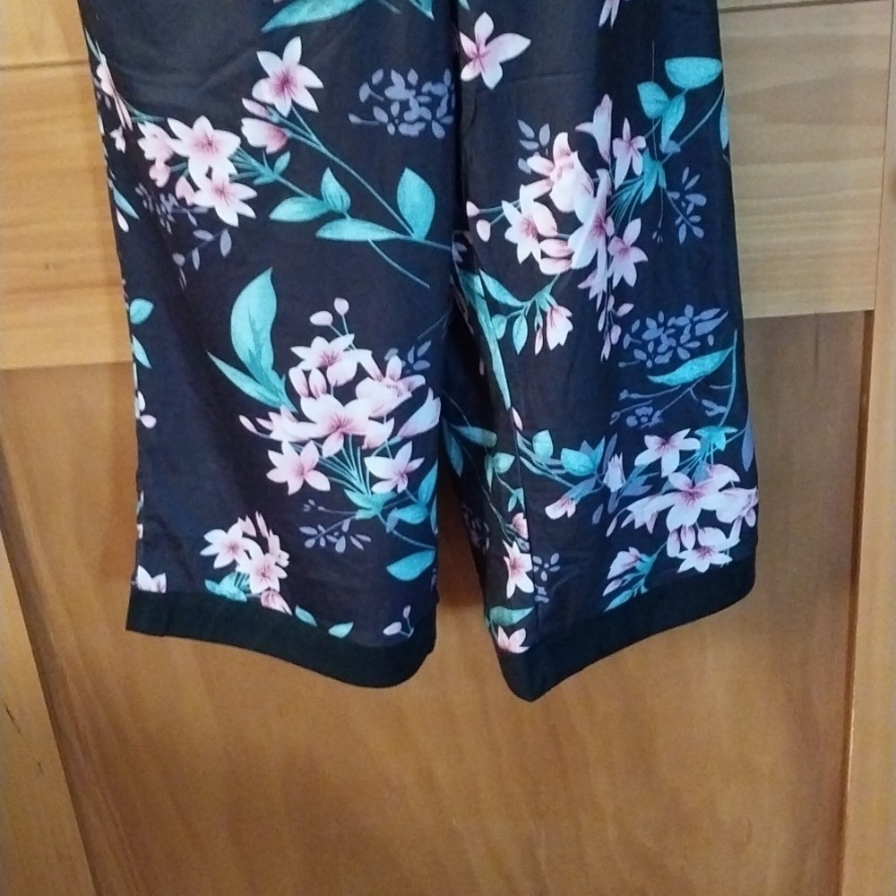 Afifei Women's Sleepwear Capri Pajama Sets Short   Sleeve  NWT Size S - Picture 7 of 15
